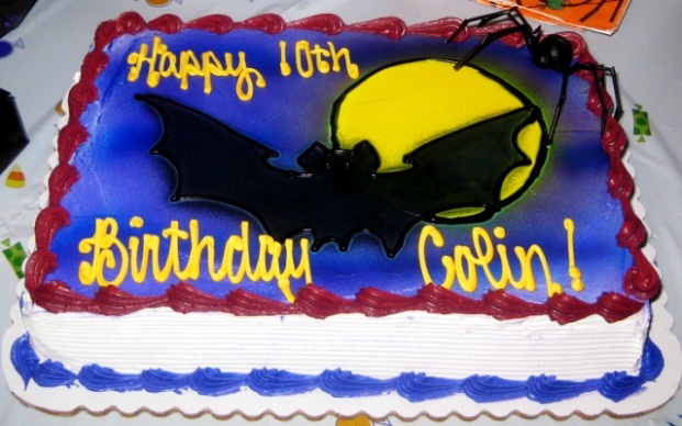halloween birthday cakes