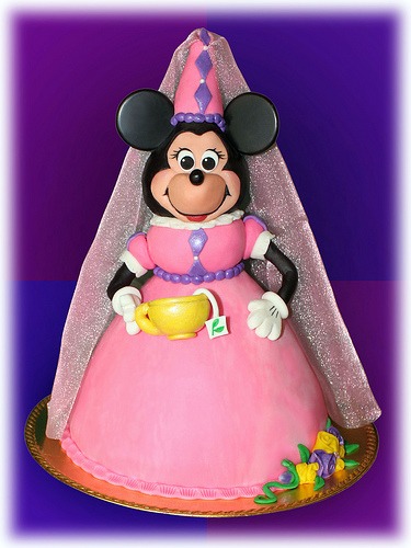 Minnie Mouse Cake