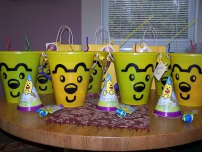 The Wow Wow Wubbzy party favor buckets!