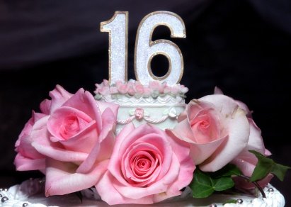 sweet 16 birthday cake